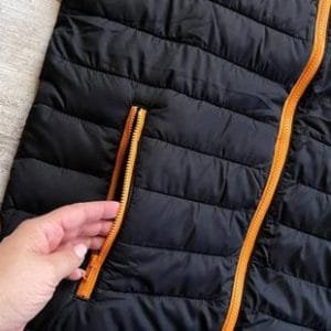 Men's Lightweight Puffer Vest with Contrast Zippers