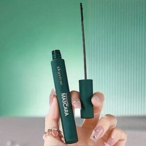 Unleash Your Lashes with Skyvii Volumizing Mascara