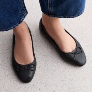 RAID Black Ballerina Flats – Classic Slip-On Shoes