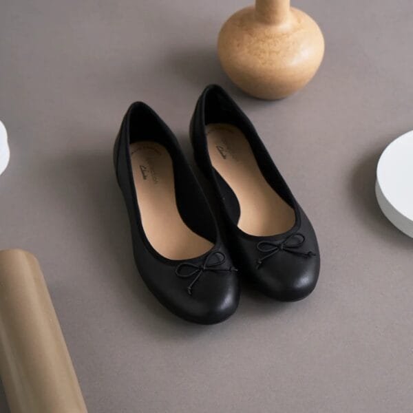 RAID Black Ballerina Flats – Classic Slip-On Shoes