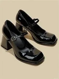RAID Black Patent Mary Jane Heels – Square Toe Strap Pumps