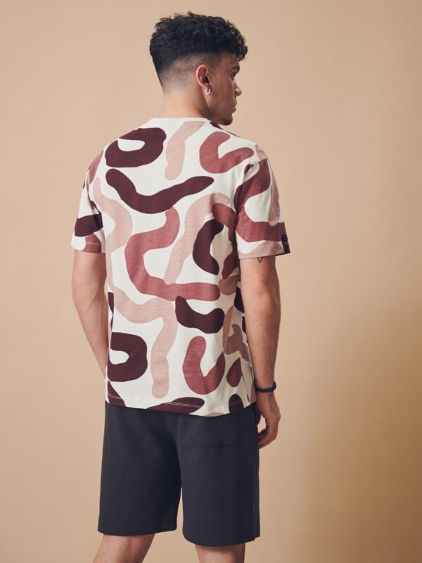 Aesthetics Abstract Print T-Shirt – Size S | Modern Streetwear Tee with Organic Curves Design