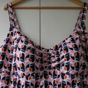 TU Women's Geometric Leaf Print Ruched One-Piece Swimsuit Size 6