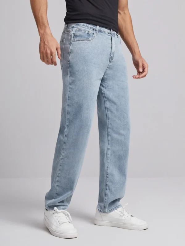 Manfinity Men's Light Wash Straight-Leg Denim Jeans - Size S