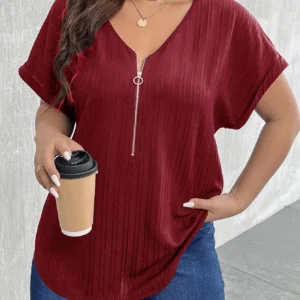 STUGAZ CURVE Red Pleated V-Neck Blouse with Front Zip – Size 0XL