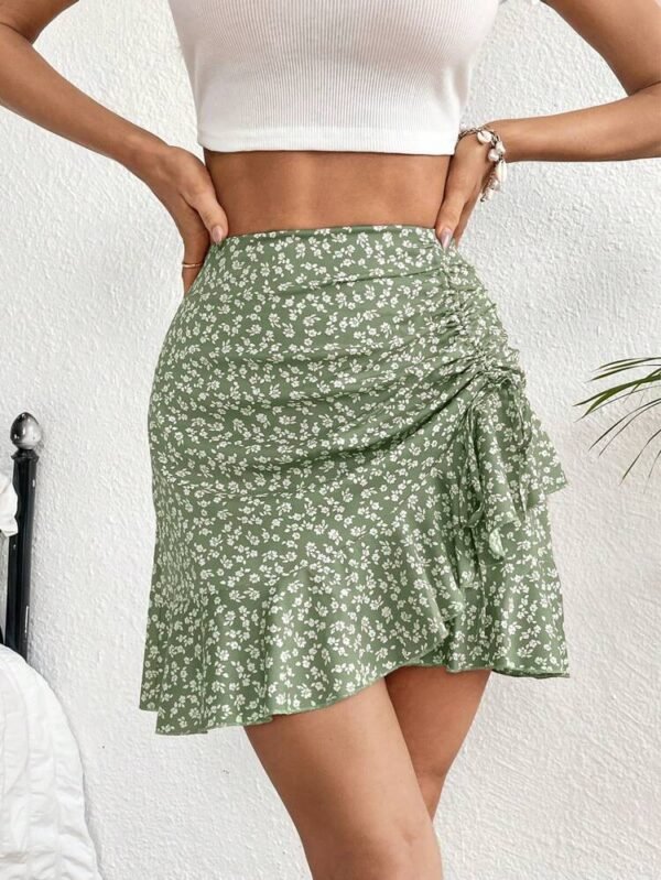 SHEIN Women's Floral Print Wrap Skirt – Green & White Daisy, Size L