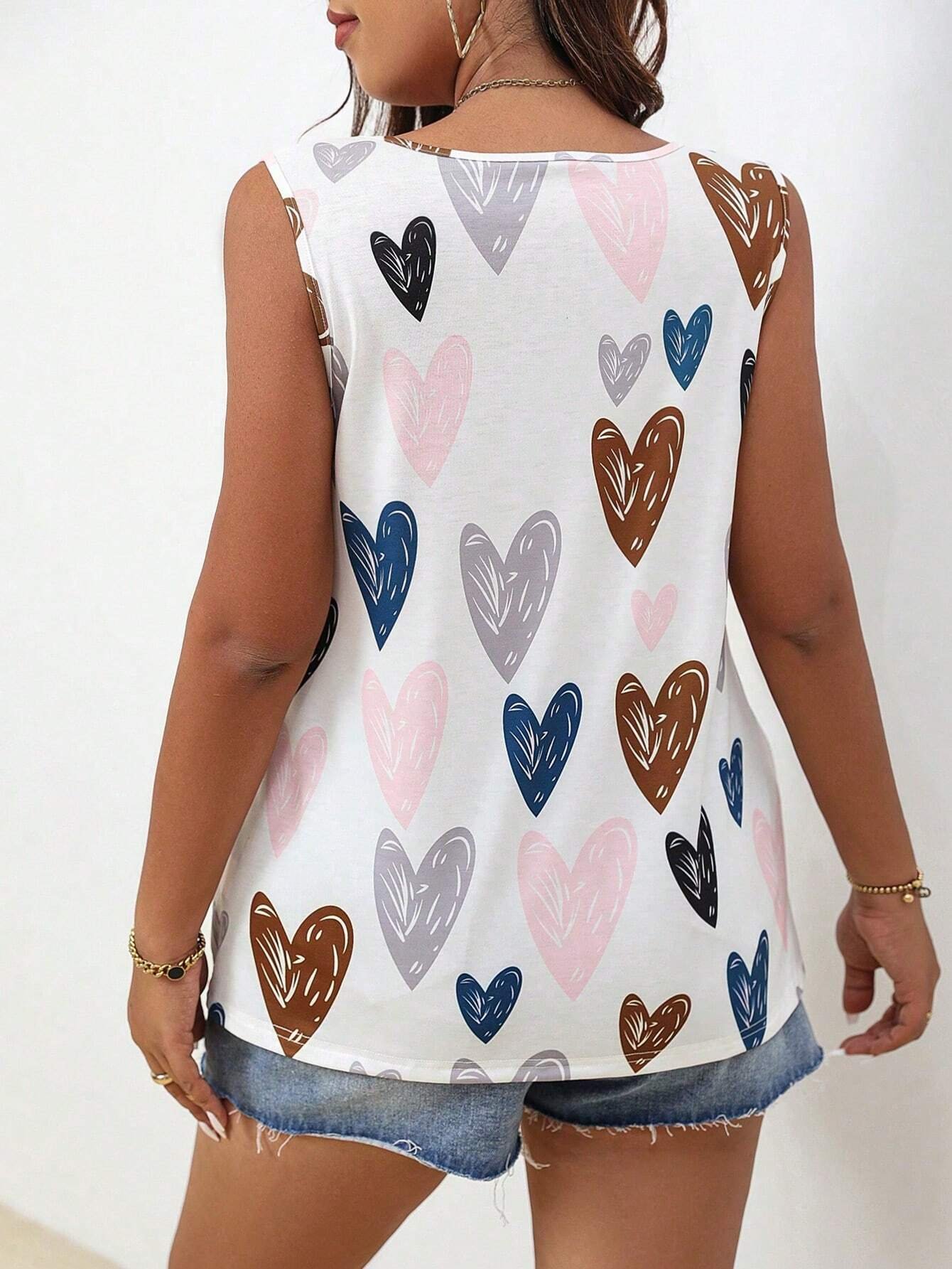 SHEIN Plus Size Heart Print Sleeveless Tank Top – Size 3XL