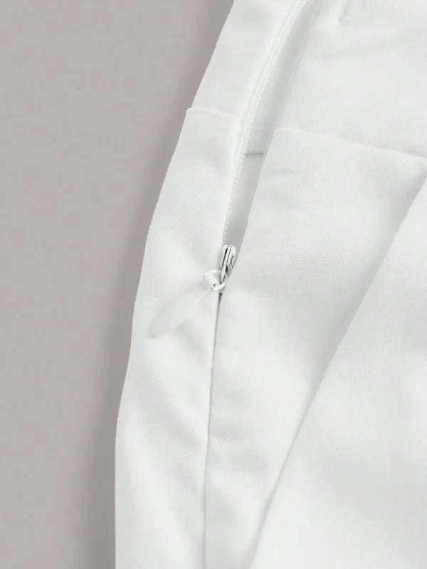 SHEIN High-Waist White Slim Fit Trousers – Size S