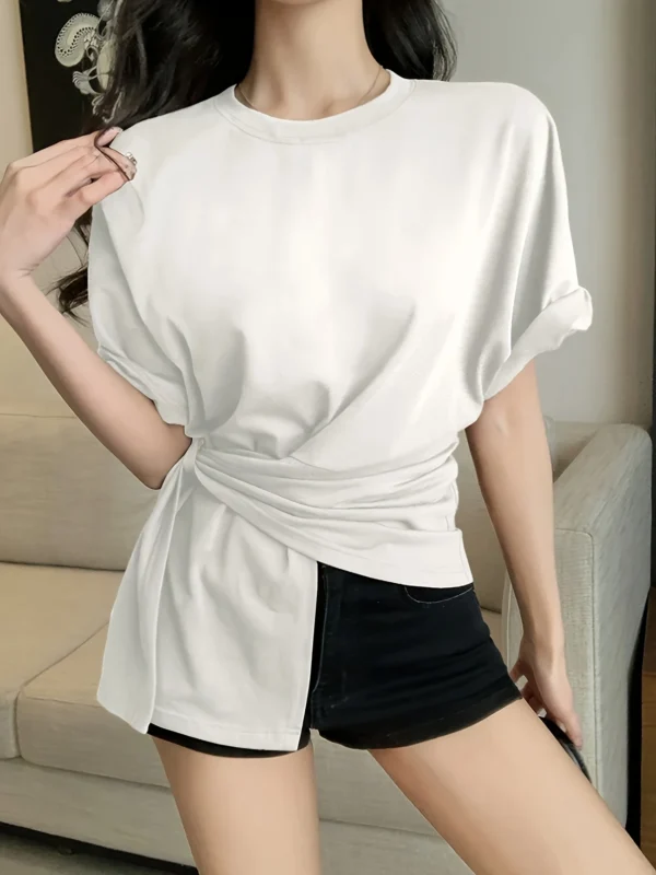 DAZY Asymmetric Hem White Cotton Tee – Size M