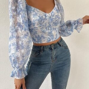 Shein Blue & White Floral Sweetheart Blouse – Size M, Romantic Puff-Sleeve Crop Top