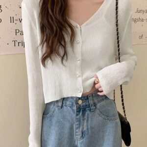 Dazy White Pearl‑Button Ribbed Cardigan – Size M, Chic Layering Knit