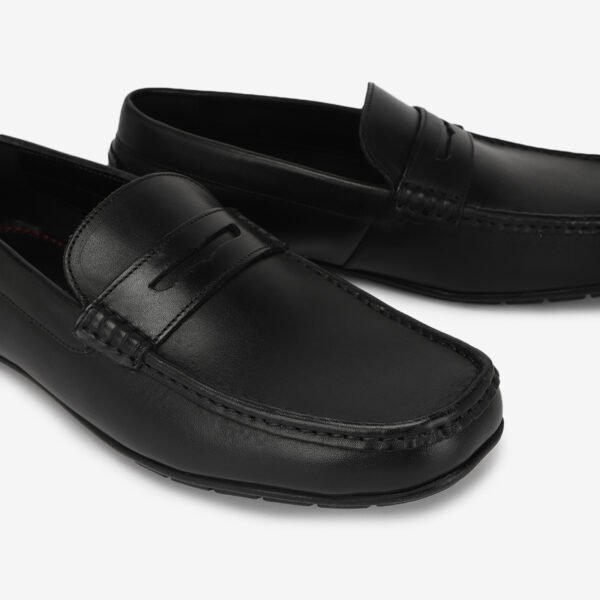 Hush Puppies Men's Black Leather Penny Loafers – Cushioned Slip‑On Comfort & Grippy Outsole
