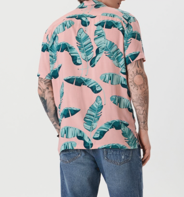 Sinsay Men’s Tropical Leaf Print Short Sleeve Shirt – Pink & Green, Size XL