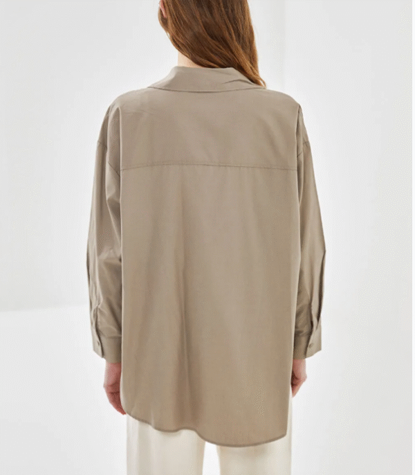 Women’s Oversized Khaki Button-Up Shirt – Casual Everyday Shirt | Size S