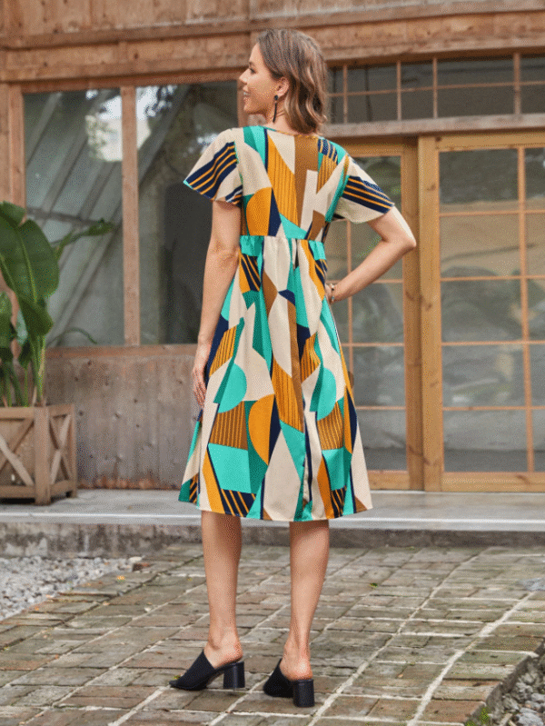 Emery Rose XL Geometric Print Midi Dress – Flutter Sleeves, V‑Neck, Flowing Casual Style