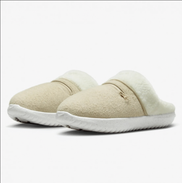 Nike Cozy Sherpa Zip-Up Slippers – Size 44.5