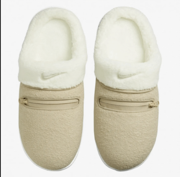 Nike Cozy Sherpa Zip-Up Slippers – Size 44.5