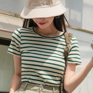 Dazy Striped Ribbed Short Sleeve T-Shirt – Size M