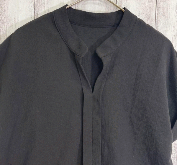 SHEIN Black Stand Collar V-Neck Blouse with Rolled Sleeves Size M