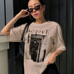 DAZY Women's tee ACTIVE Graphic Print T-Shirt – Size S