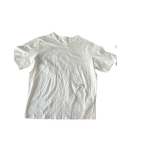 DAZY Women's Minimalist White T-Shirt - Size M