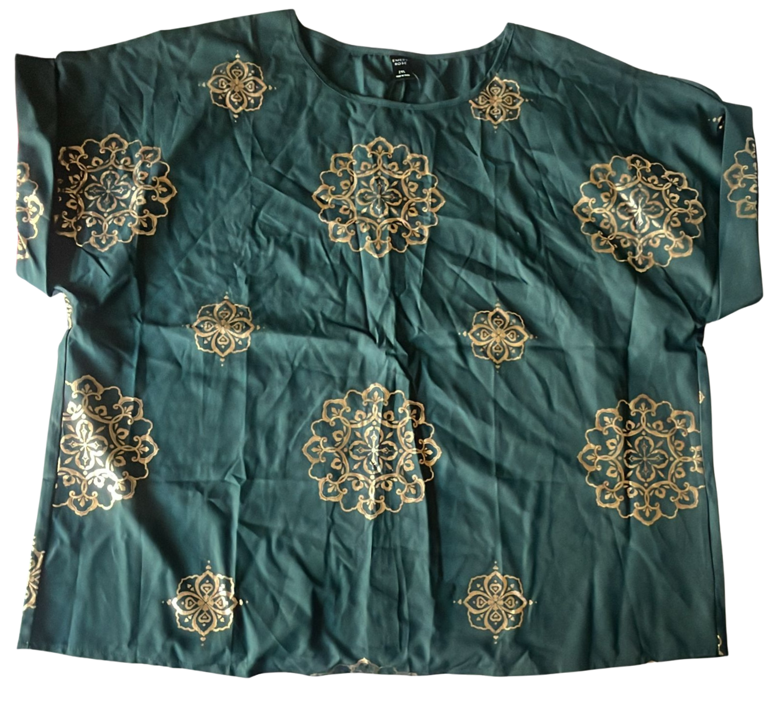 https://logifirst.com/shop/emeryrose-womens-plus-size-green-blouse-with-gold-mandala-print-2xl/