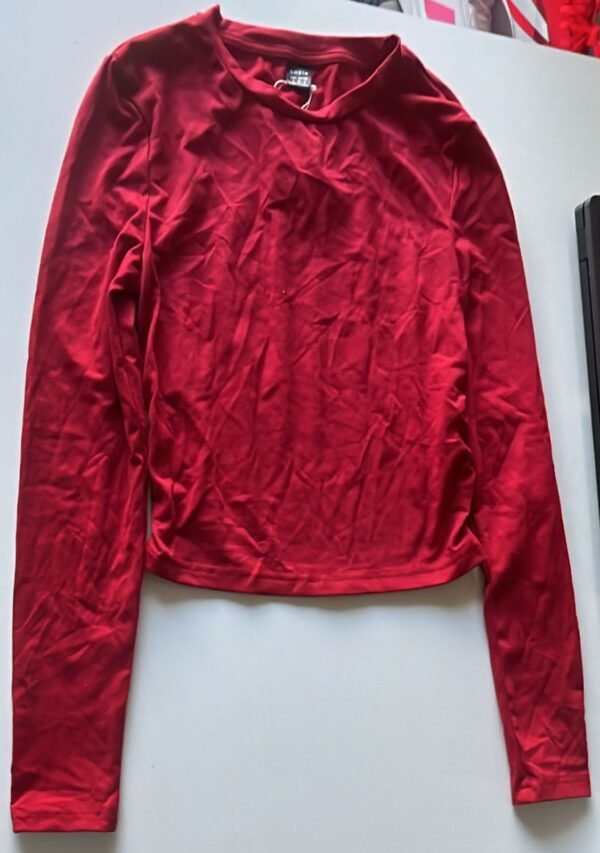 SHEIN Women's Red Long Sleeve Crop Top - Size L