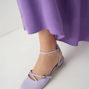 CHARLES & KEITH Cross-Strap Flat Shoes (Size 36)