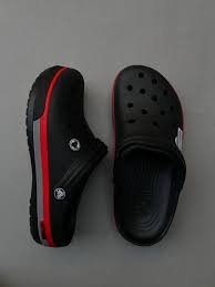 Classic Crocs Clog with Red & Black Accent - Comfort and Style