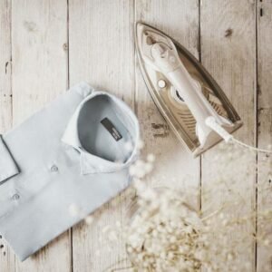 Camry CR 5018 Steam Iron 3000W – Ceramic Coating Powerful Steam Iron