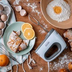 Camry CR 4220 Hand Mixer – 750W Electric Kitchen Mixer with 5 Speeds & Turbo Function